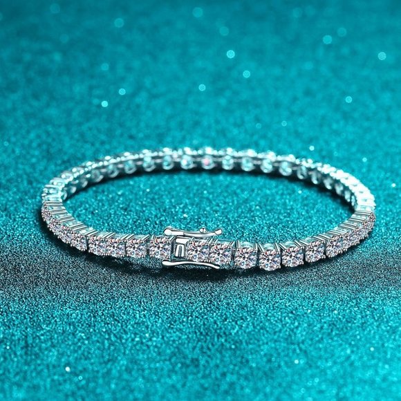 Certified 10.8ct. t.w. Moissanite Diamond Tennis Net Bracelet NEW - Picture 3 of 11